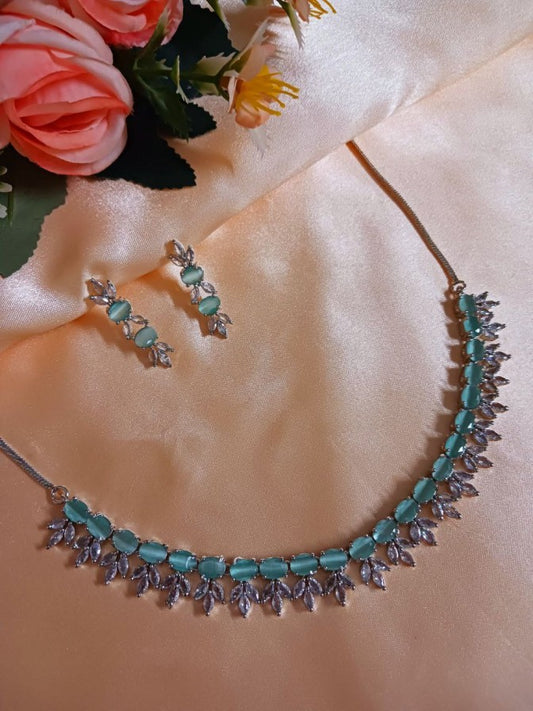 Luci Mint AD necklace