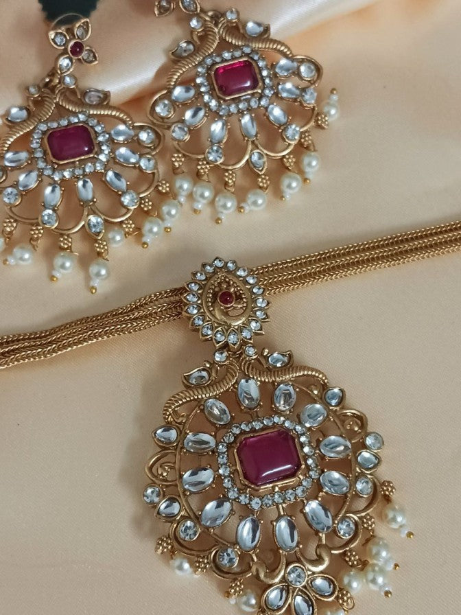 Aria Temple Necklace