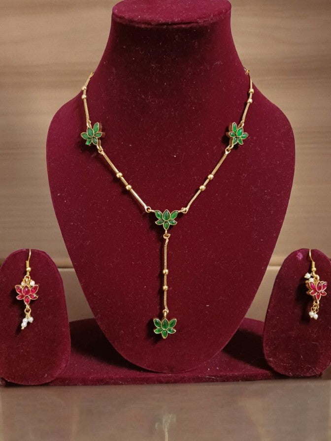 Prisha Reversible Temple Set