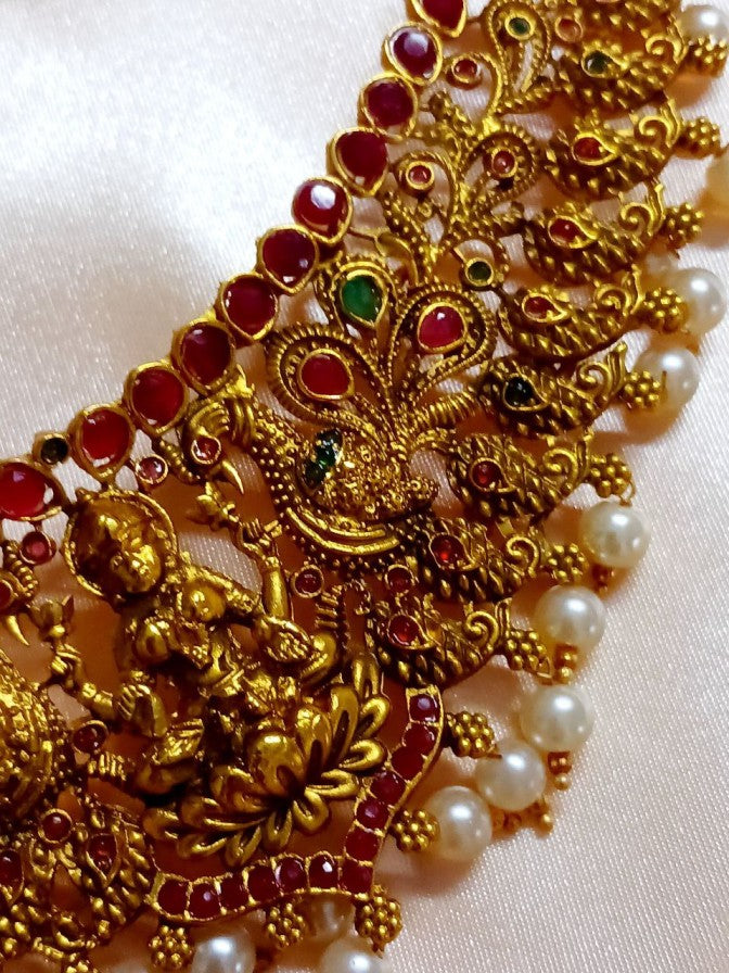 Aanya Temple Choker