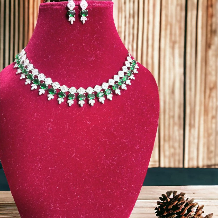 Isabella AD Necklace