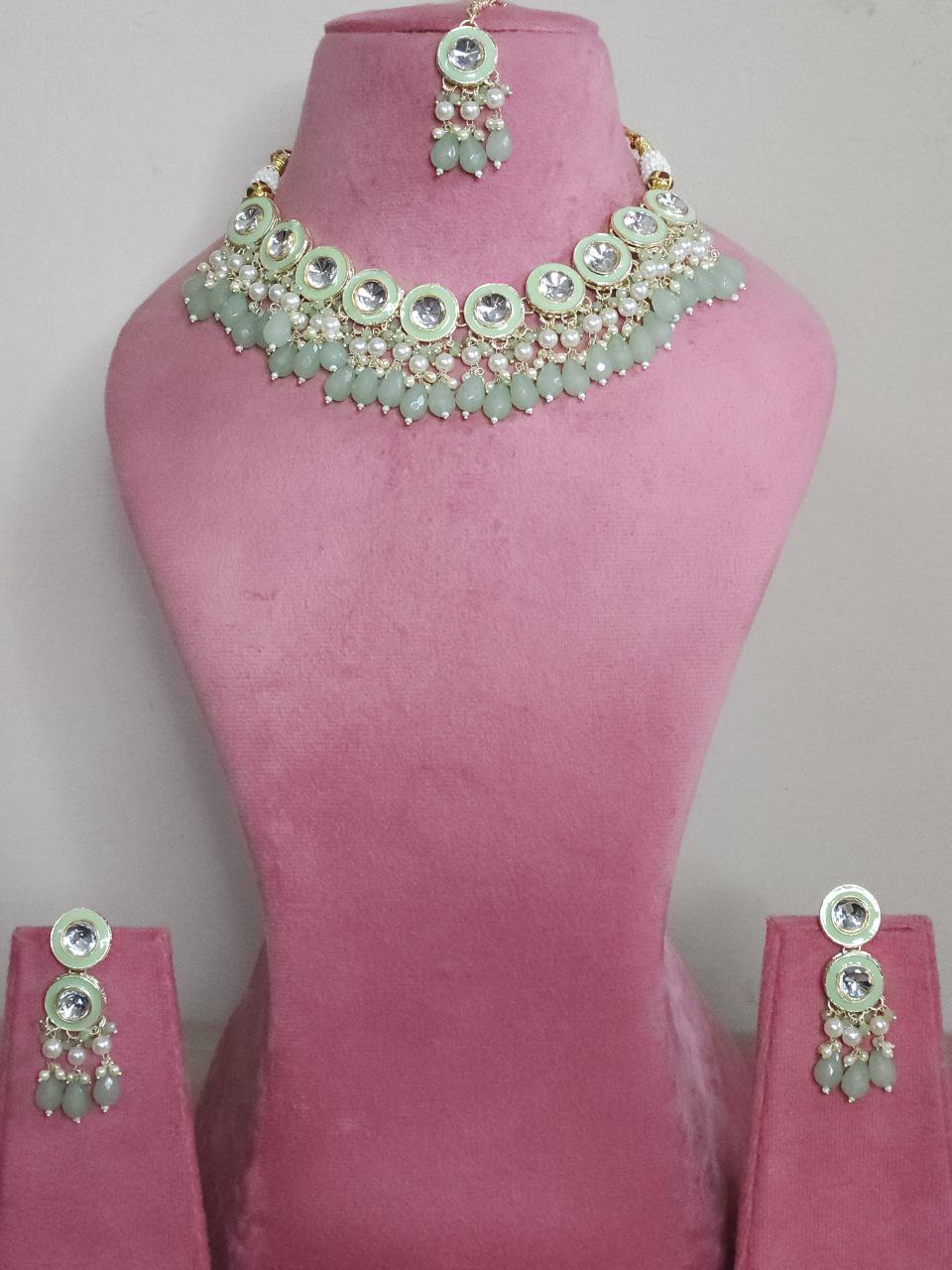 Mint Green Pearl Beads Necklace