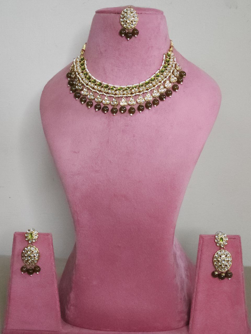 Mehendi Green Beads Kundan Necklace