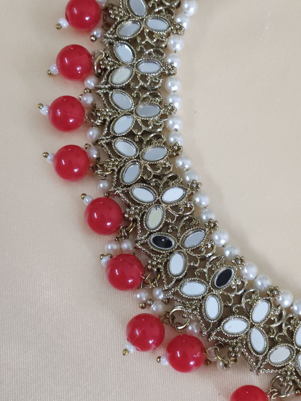 Red Mirror Pearl Necklace