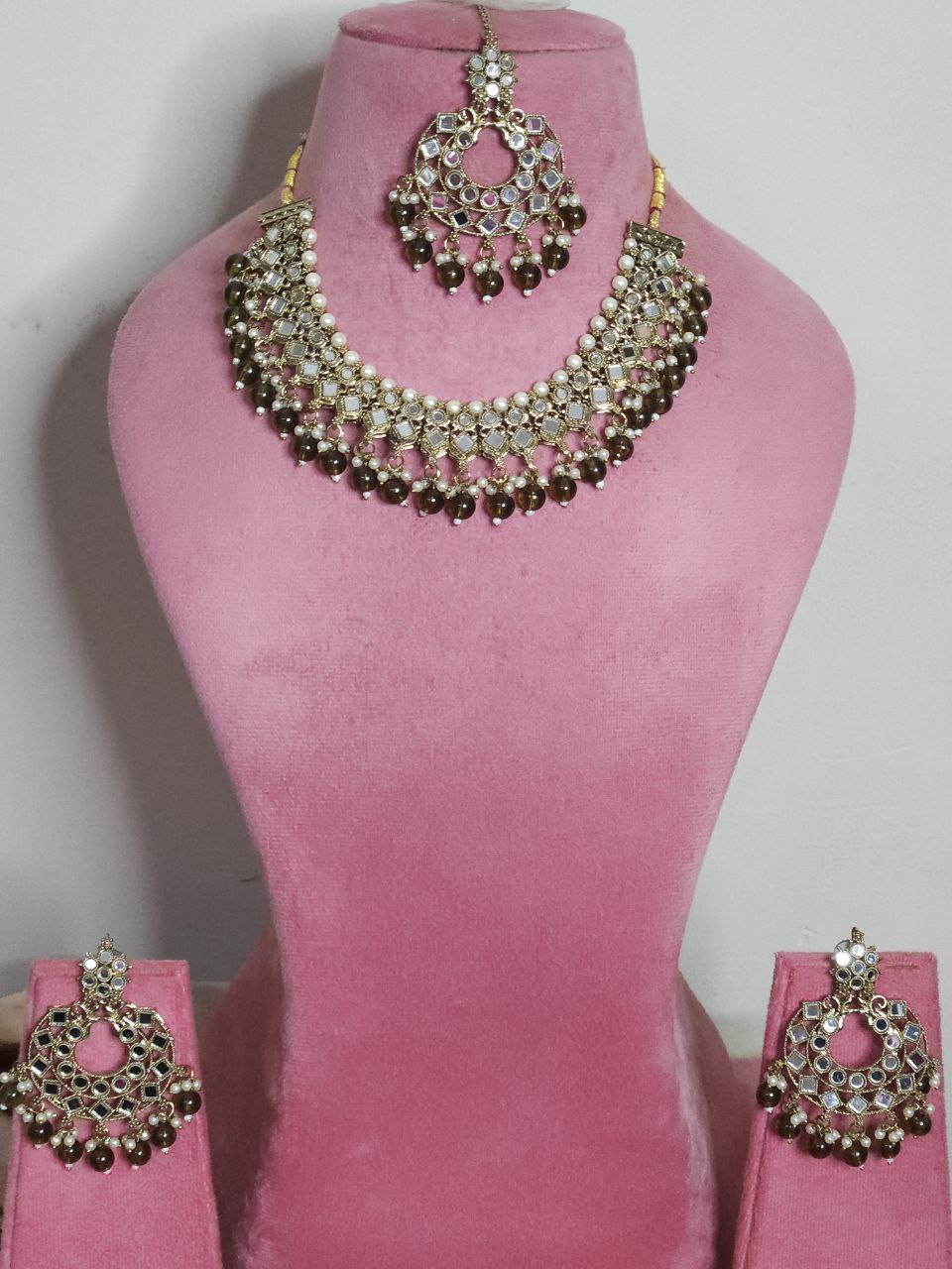Mehendi Green Mirror Necklace
