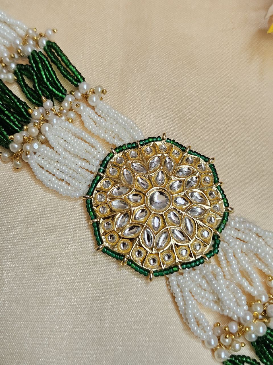 Kundan Green Choker