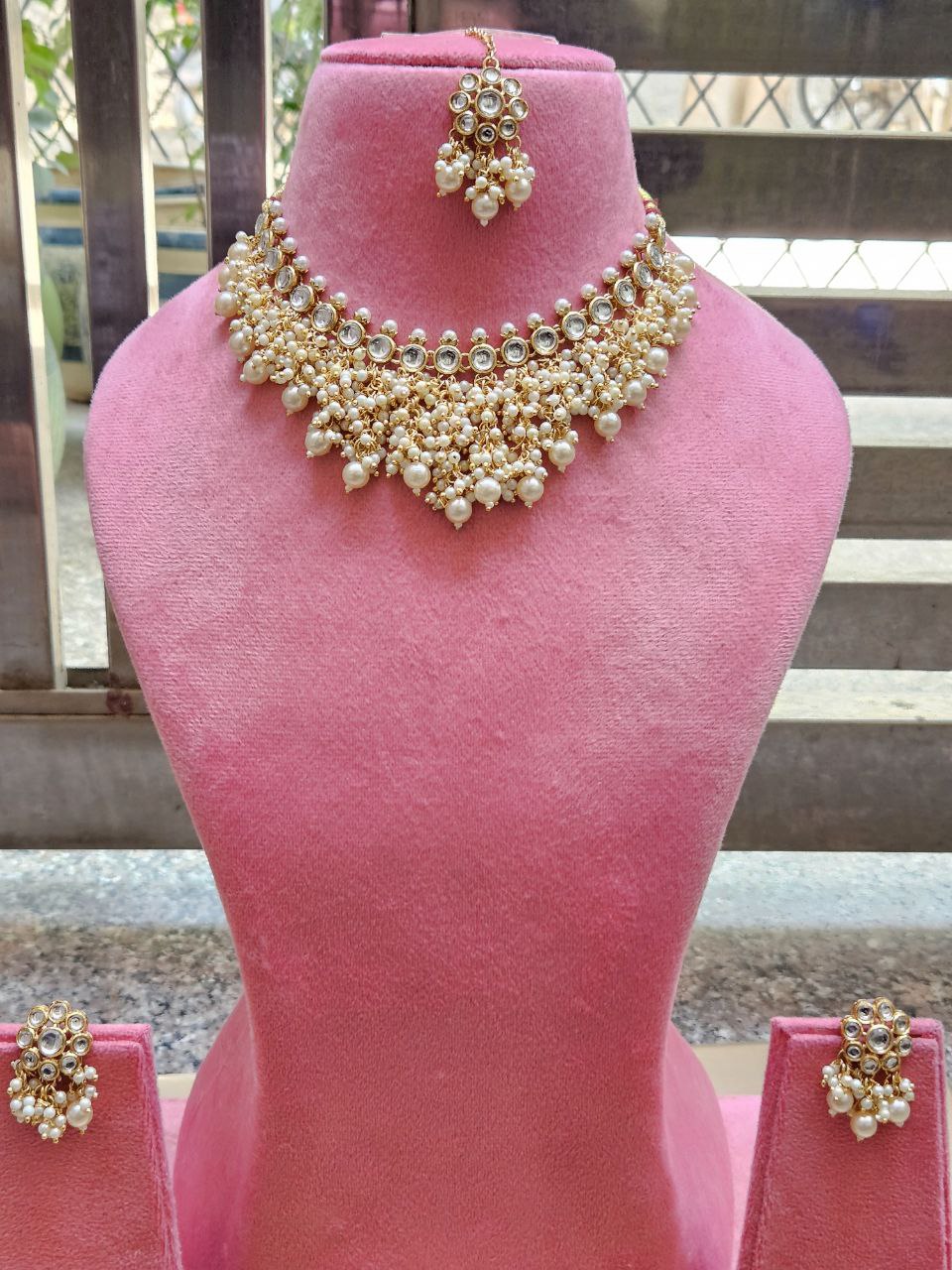 Jhalar Pearl Necklace