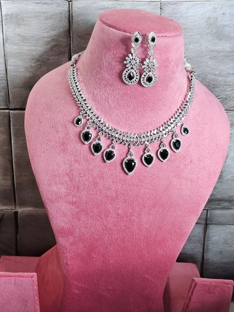 Premium Black AD Set