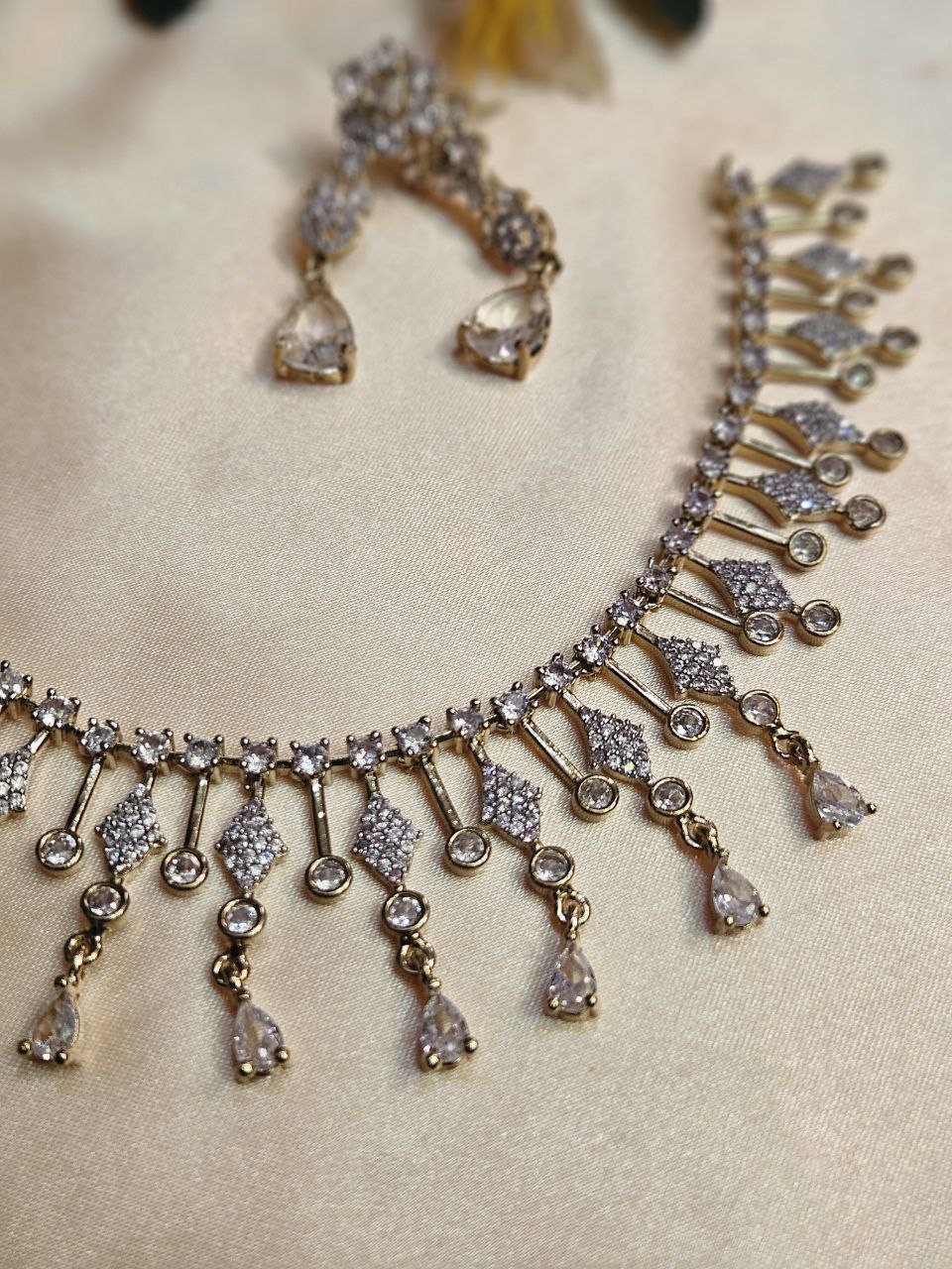 Gold Droplets AD Necklace