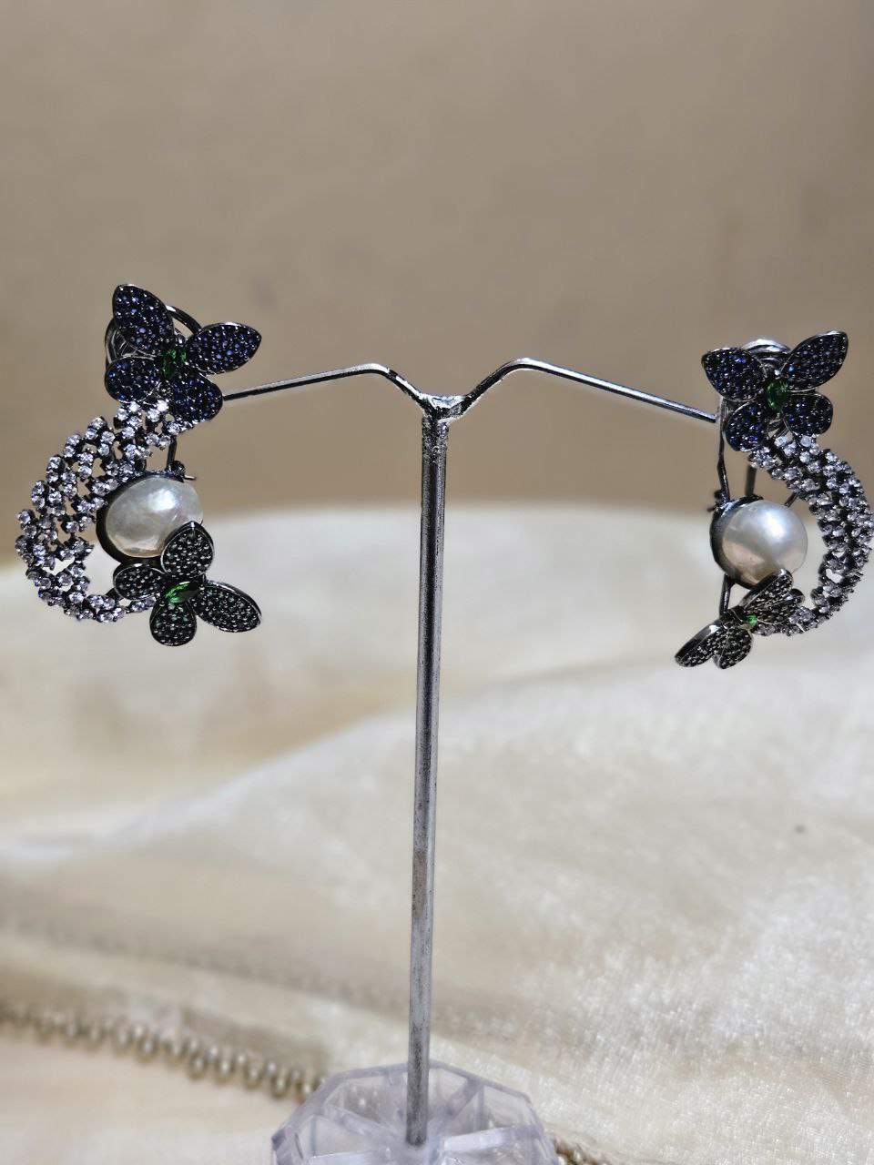 Butterfly Real Pearl Nano-Setting AD Earrings