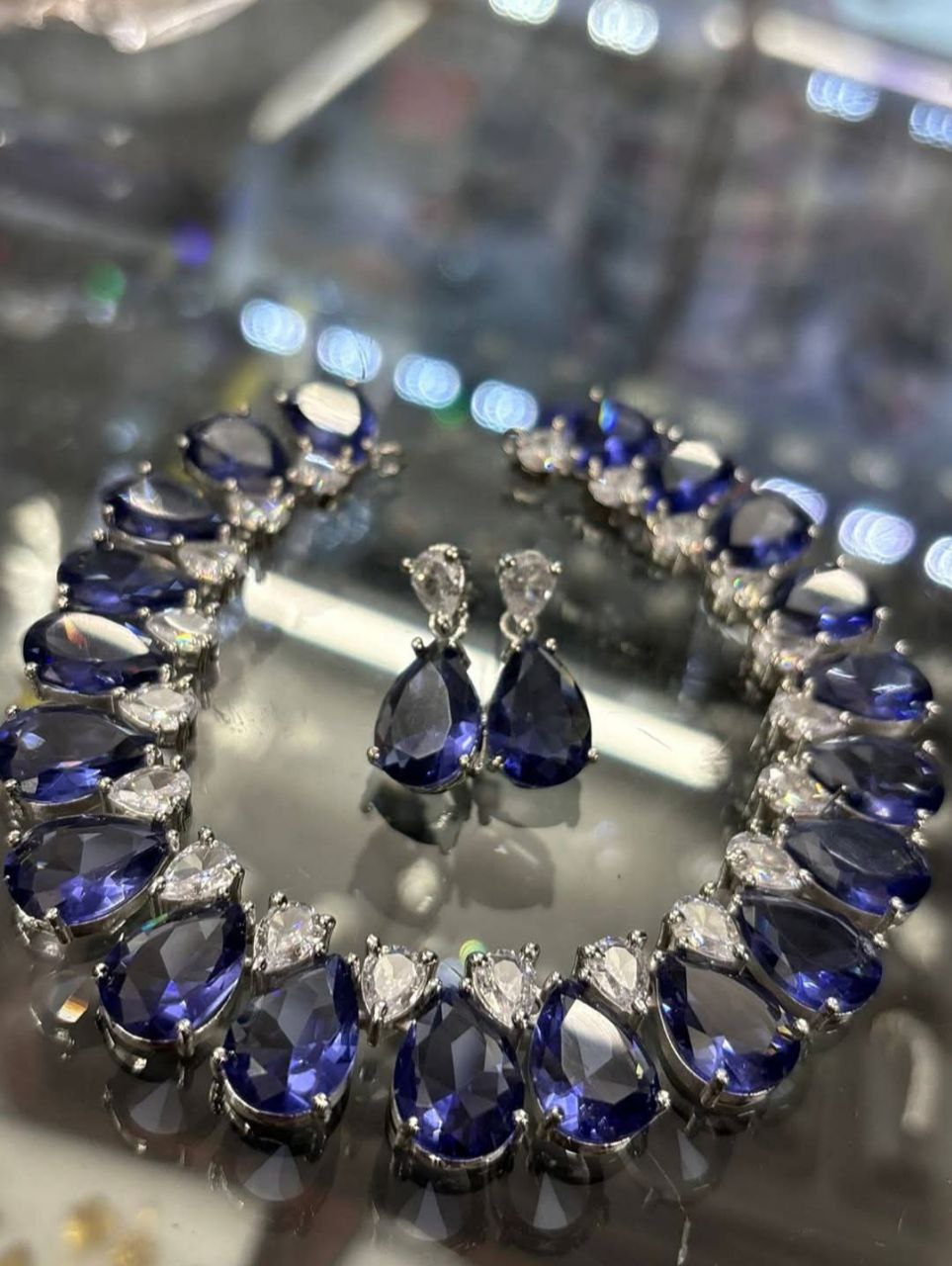 Lily Purple Statement AD Set