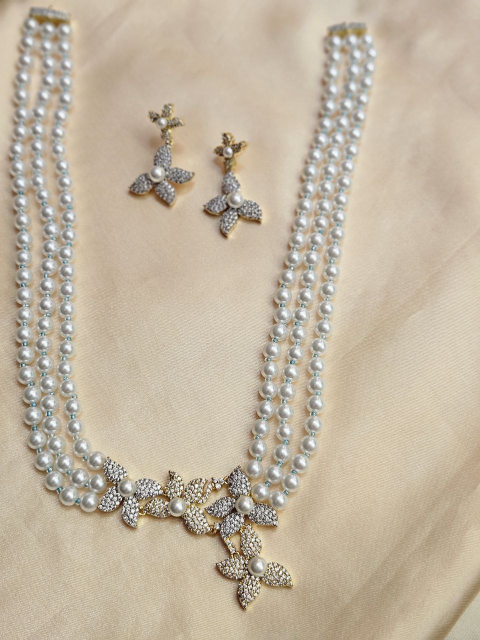 Statement Pearl Nano AD Necklace