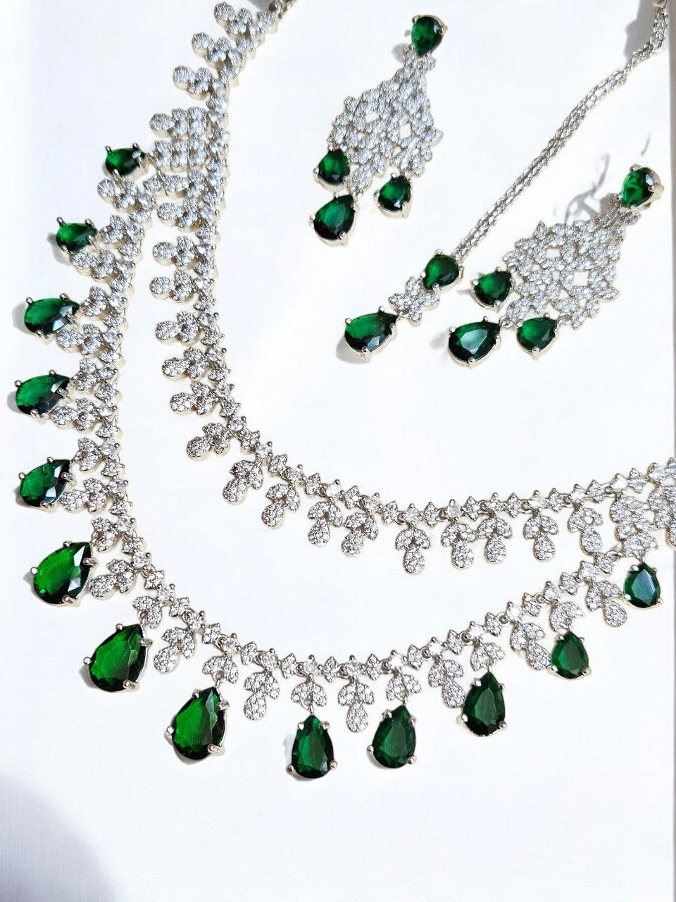 Tara Sutaria Celebrity AD Set