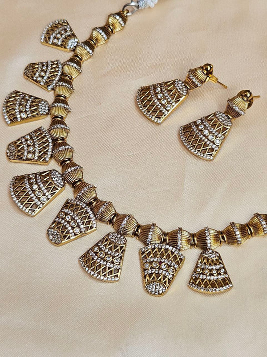 Meenakshi Gold Lookalike AD Set