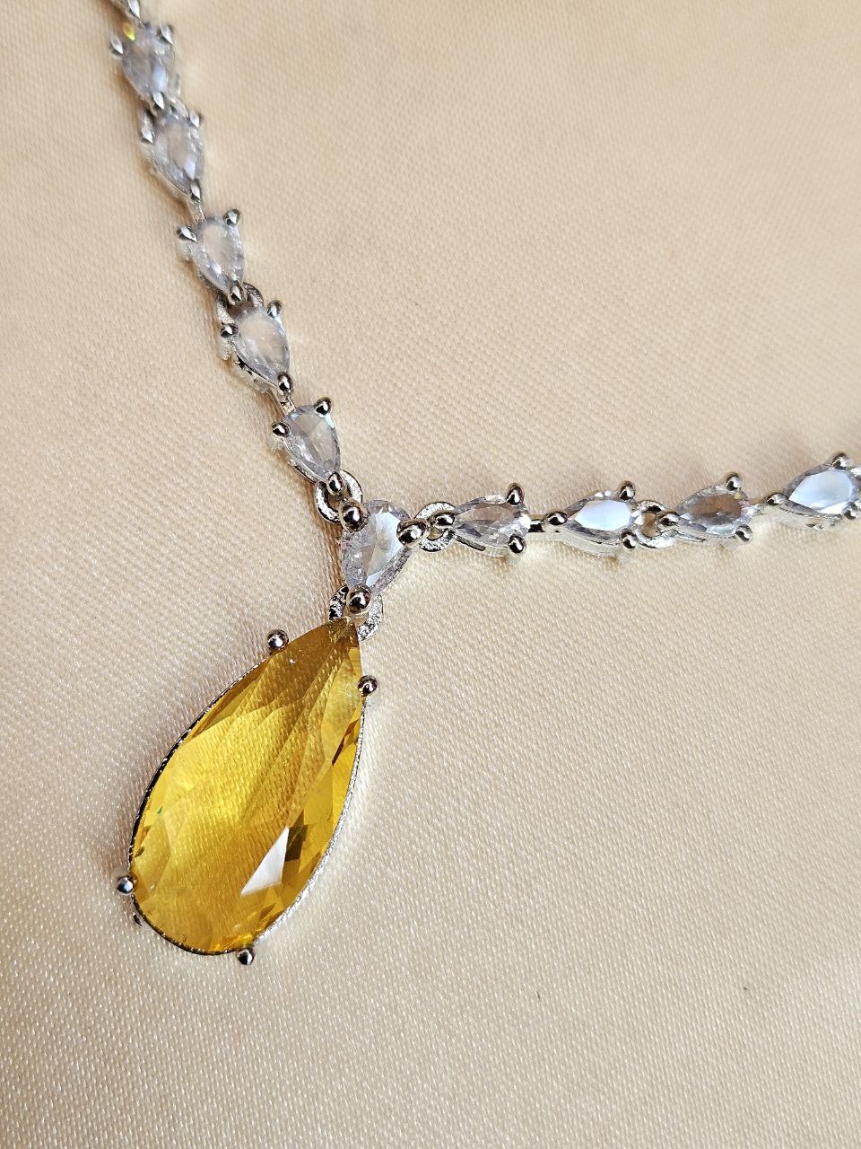 Yellow Statement AD Set