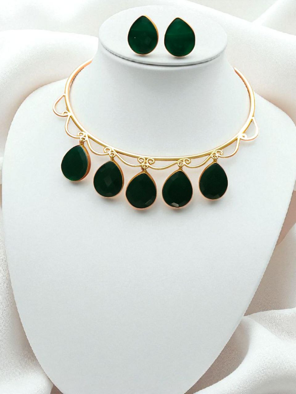 Green Monalisa Hasli
