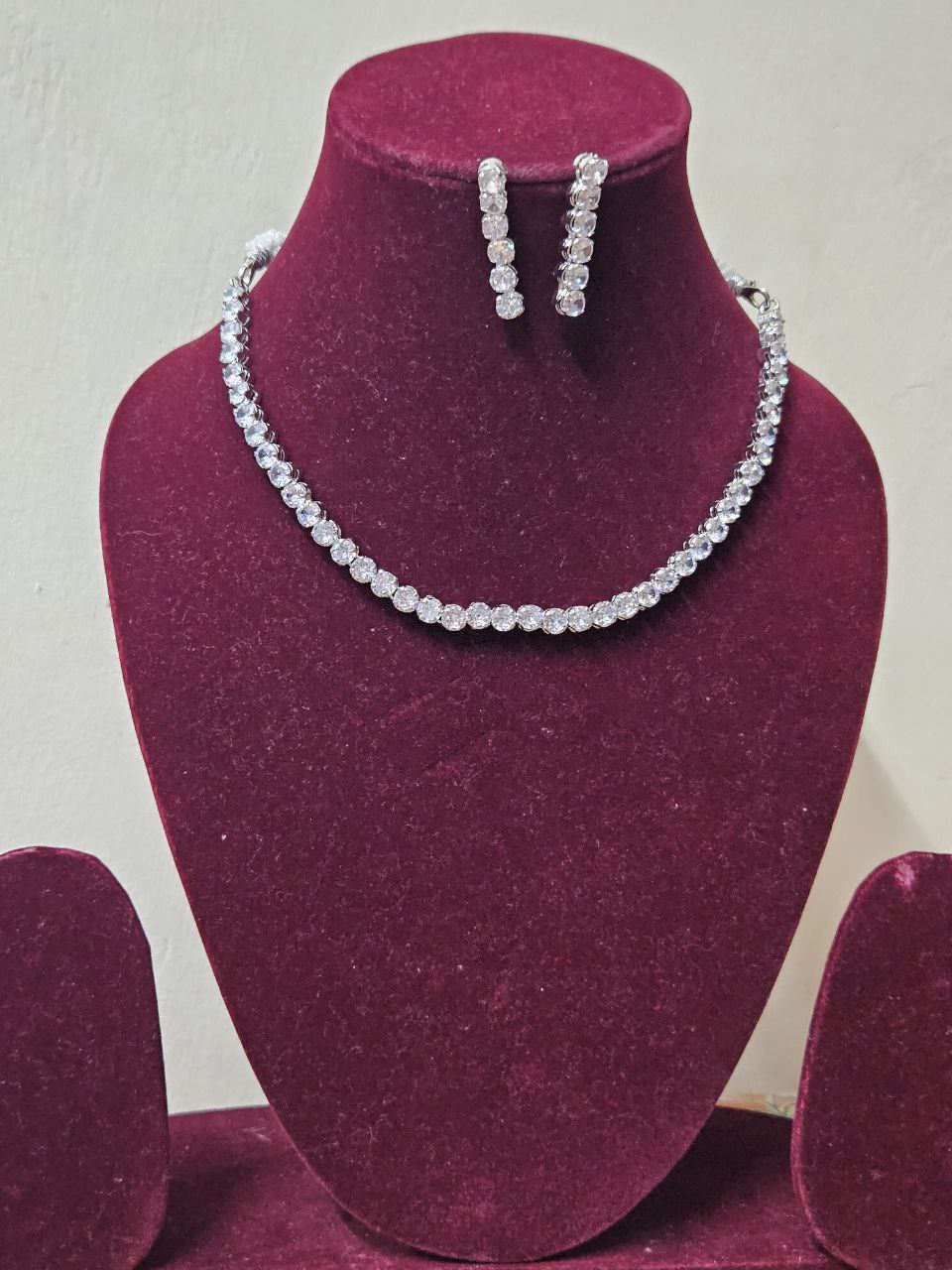 Solitaire Single Line Necklace