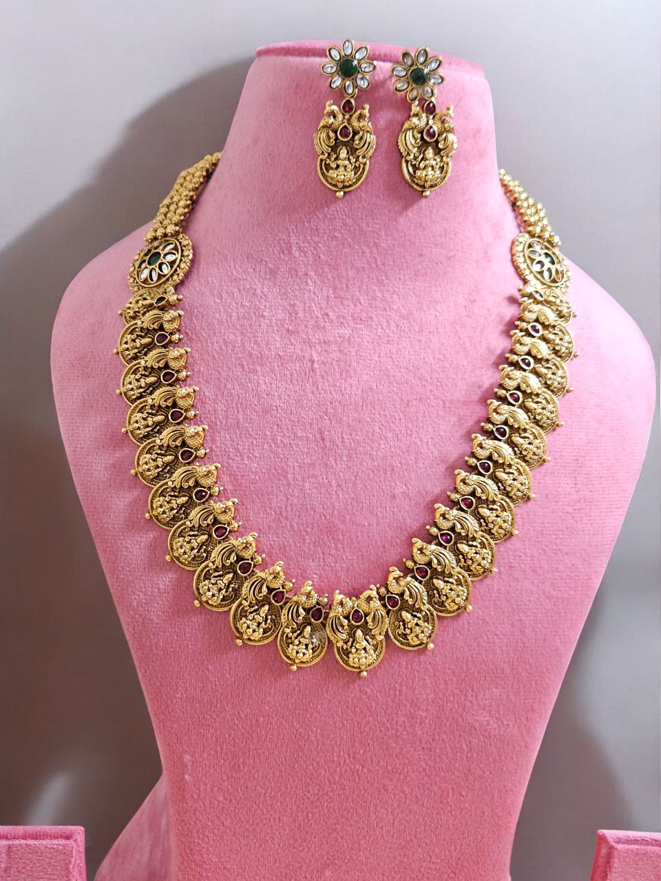 Ginny Long Temple Set