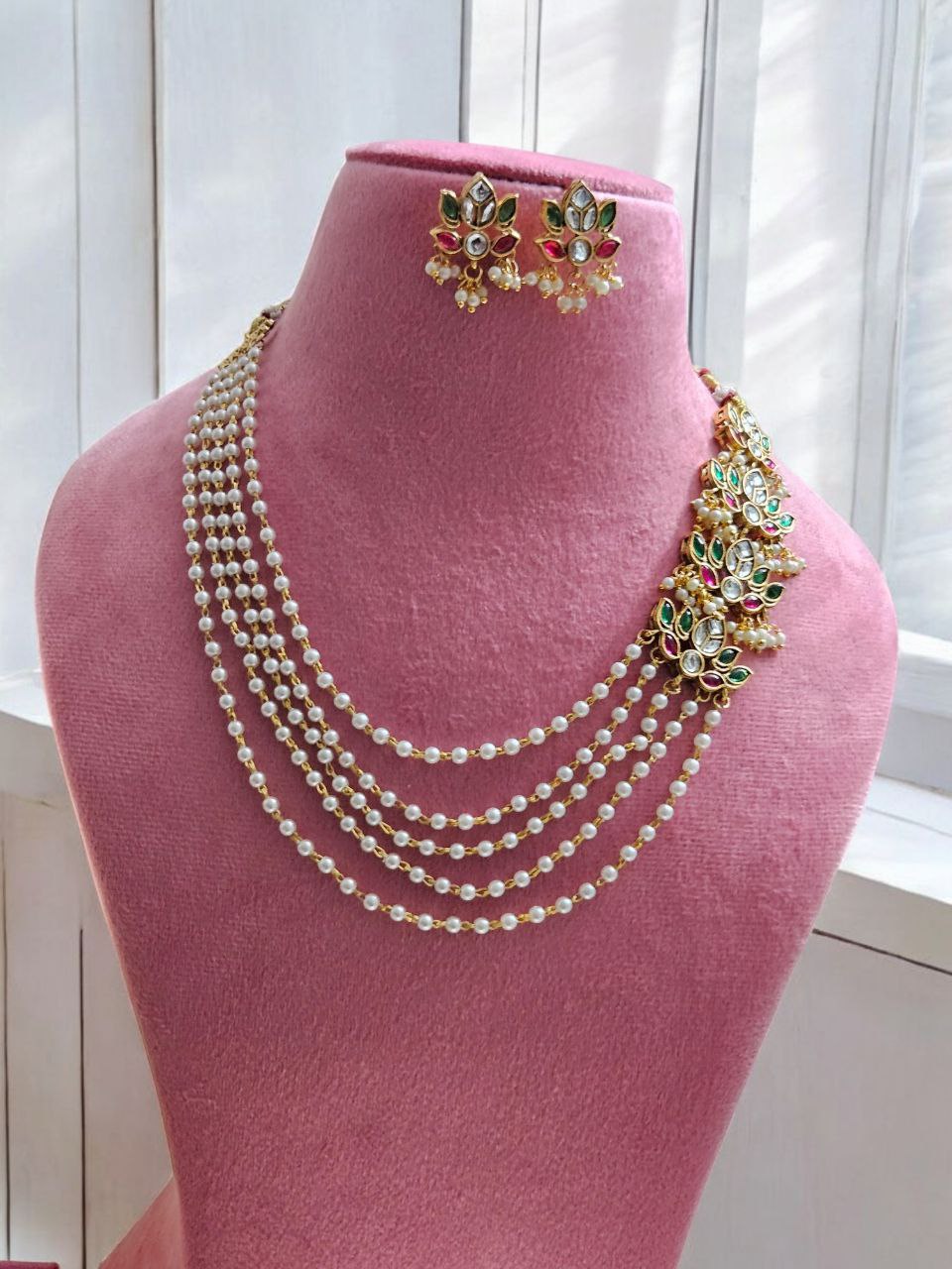 Keerthi Long Temple Set