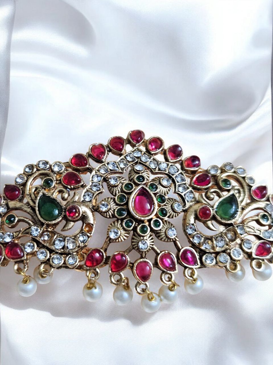 Yashika Temple Choker