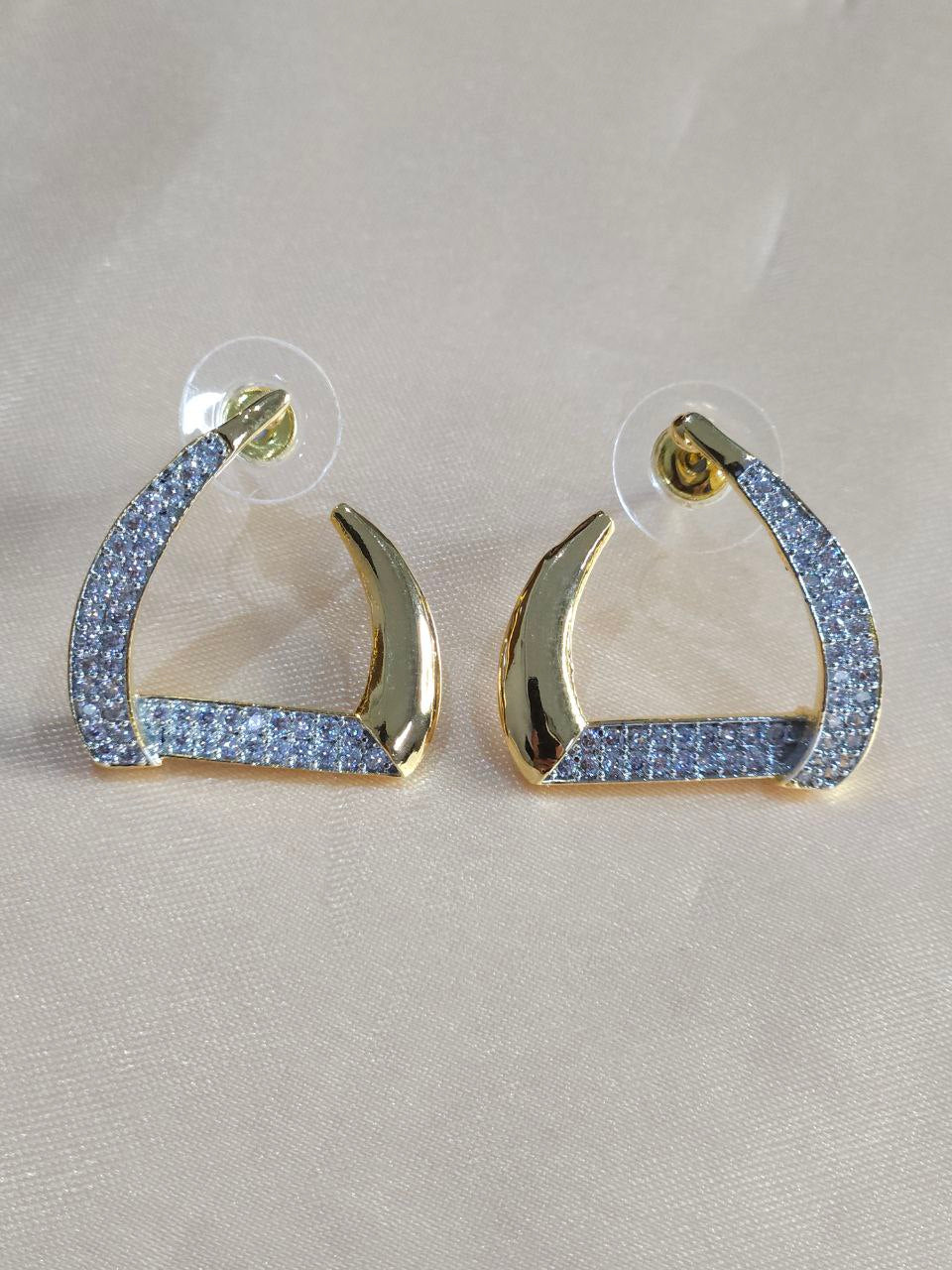 Diamond-Look Designer Gold Hasli
