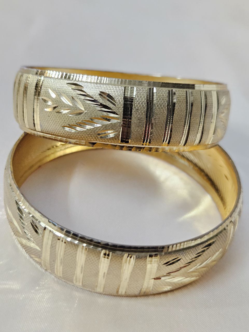 Lustrous Premium Daily Wear Bangles