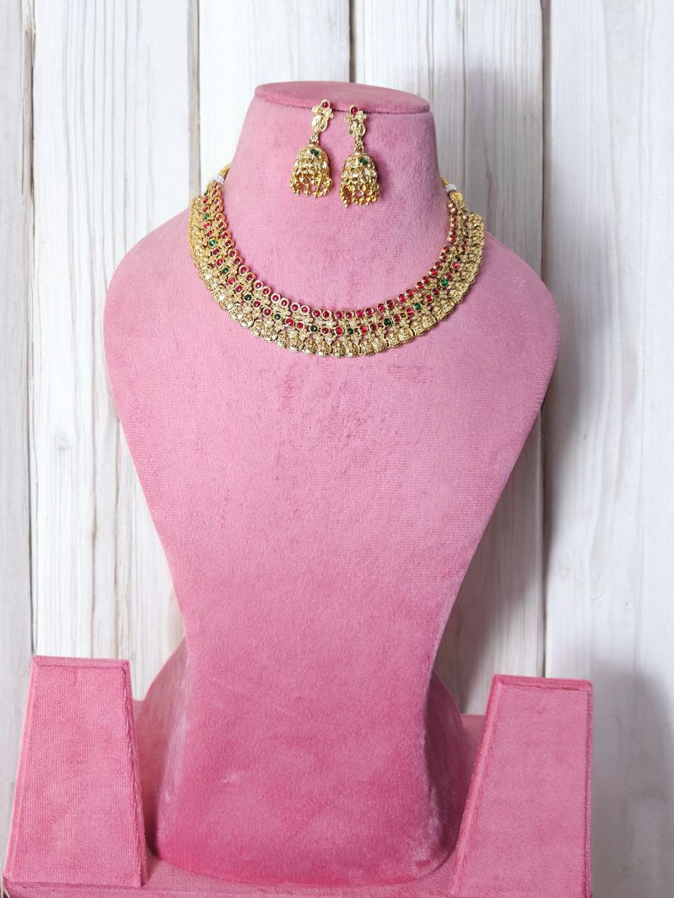 Ginni Temple Set