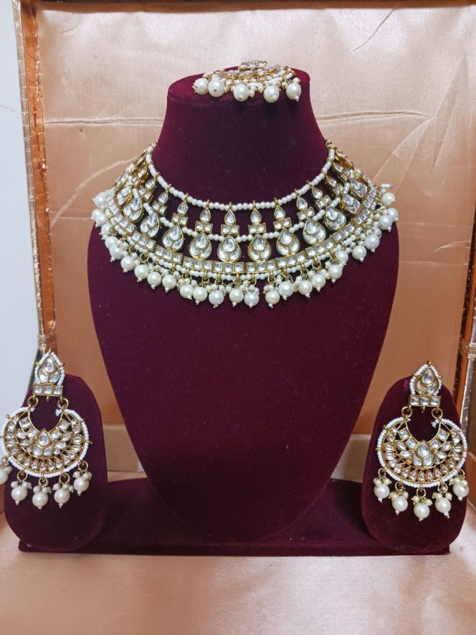 Aadarshini Kundan Premium Necklace