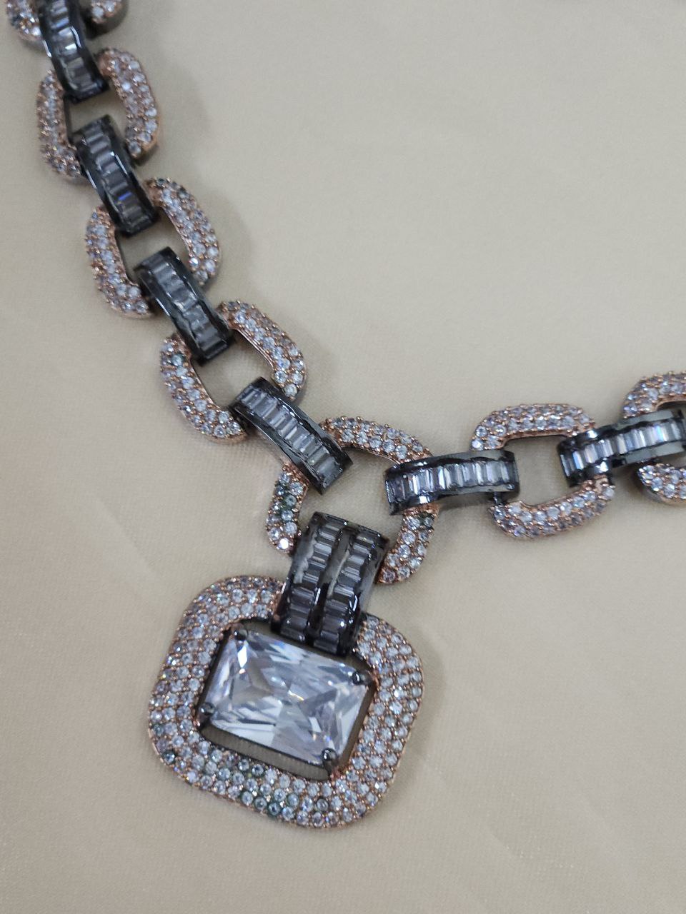 Chain Pattern Statement AD Necklace