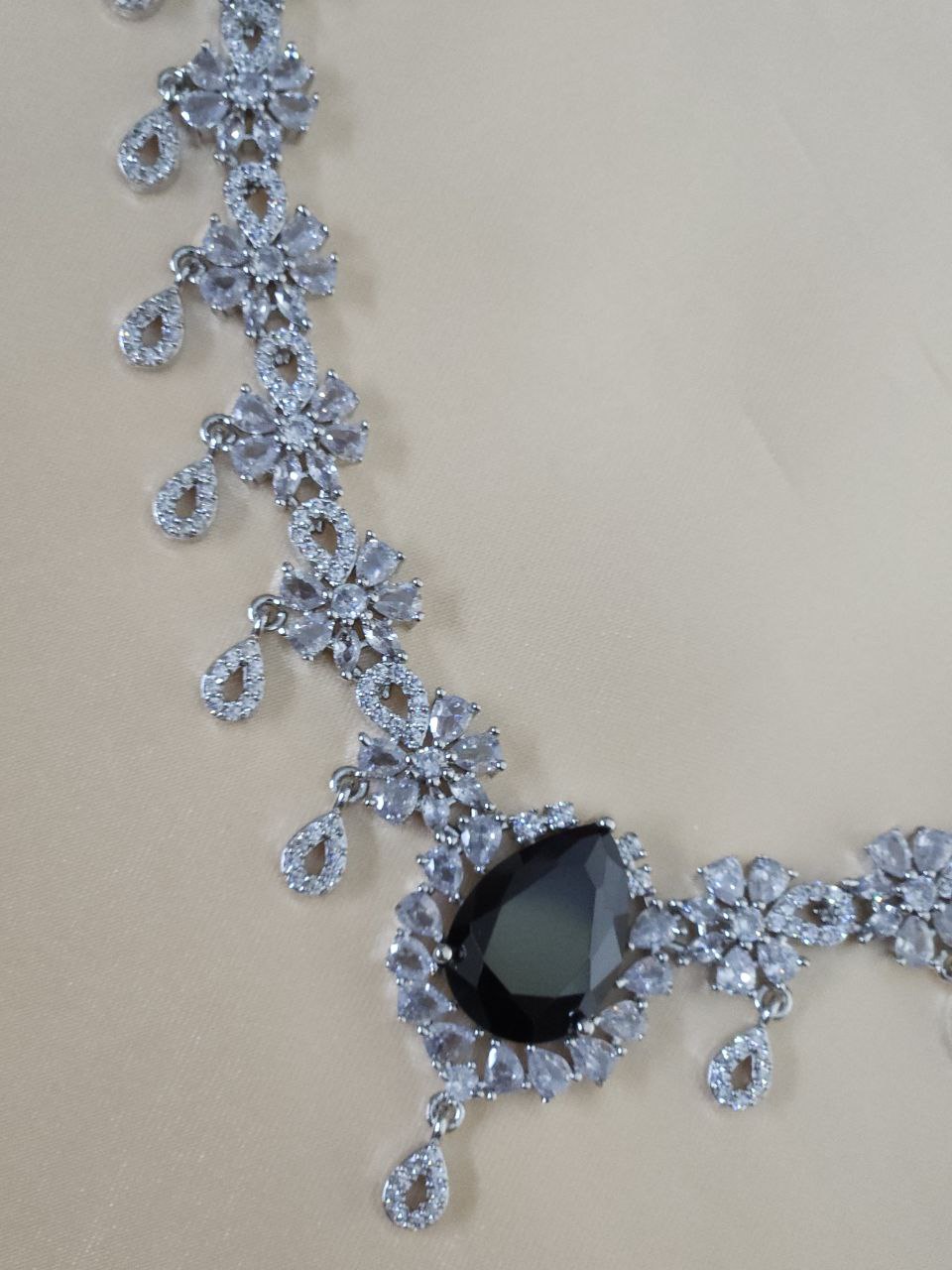 Mini Drops Black AD Necklace