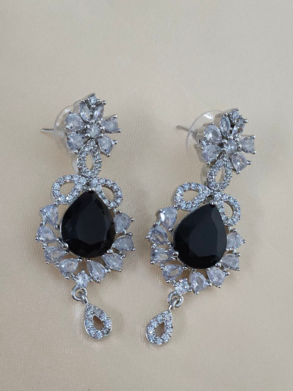 Mini Drops Black AD Necklace