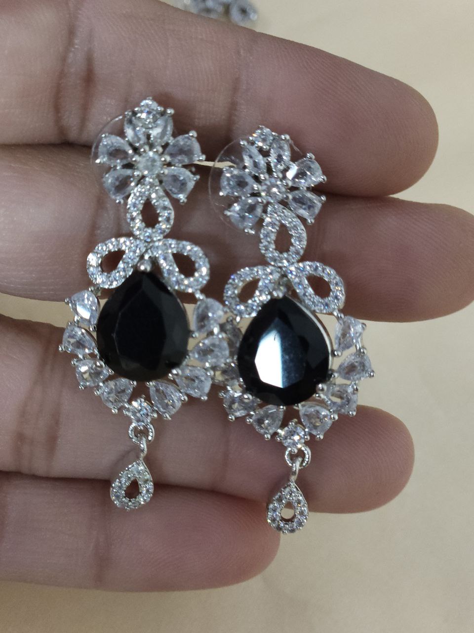 Mini Drops Black AD Necklace