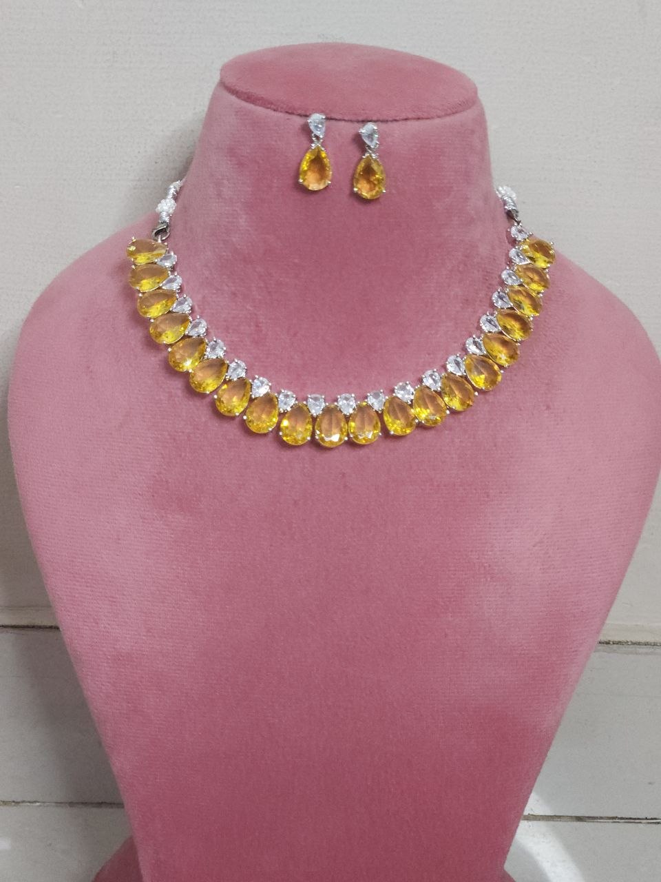Yellow Drops Statement AD Necklace