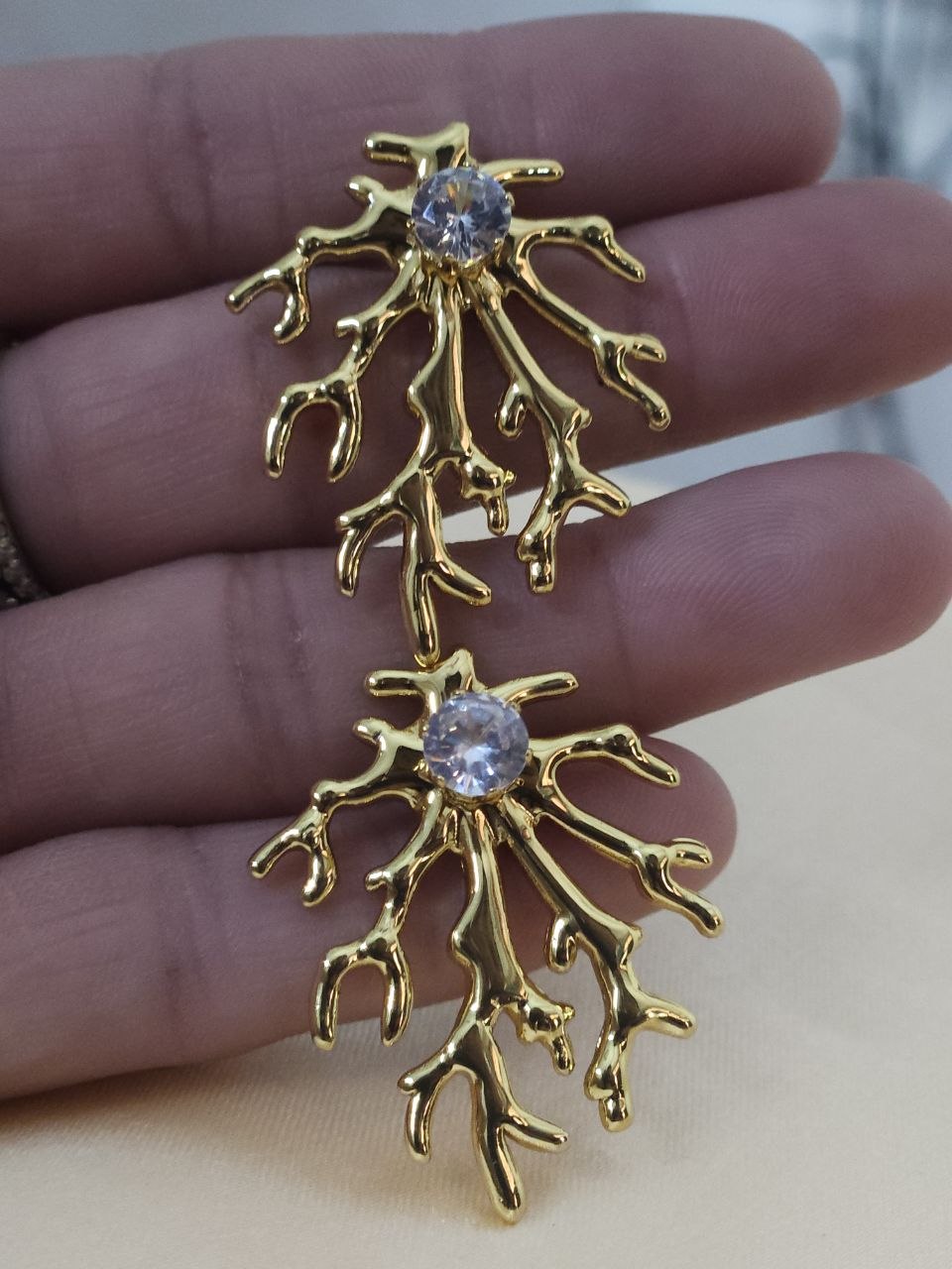 Gold Solitaire Western Premium Earrings