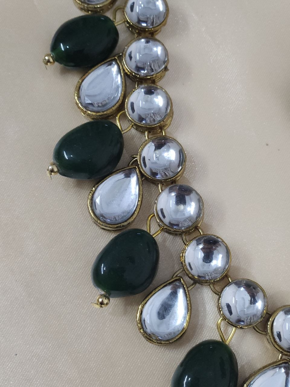 Green Tumbles Kundan Necklace