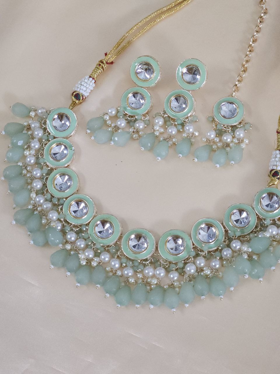 Mint Green Pearl Beads Necklace