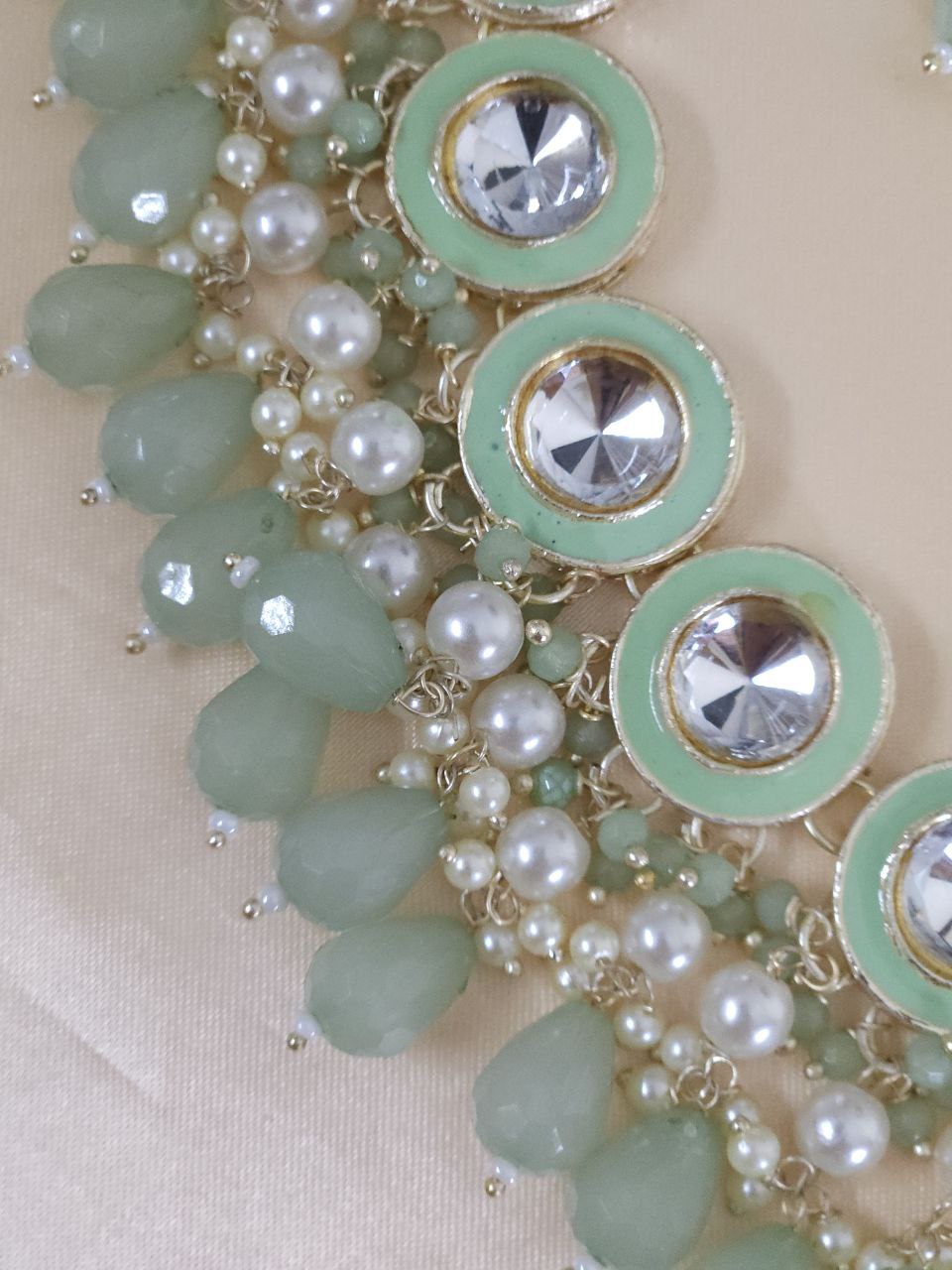 Mint Green Pearl Beads Necklace