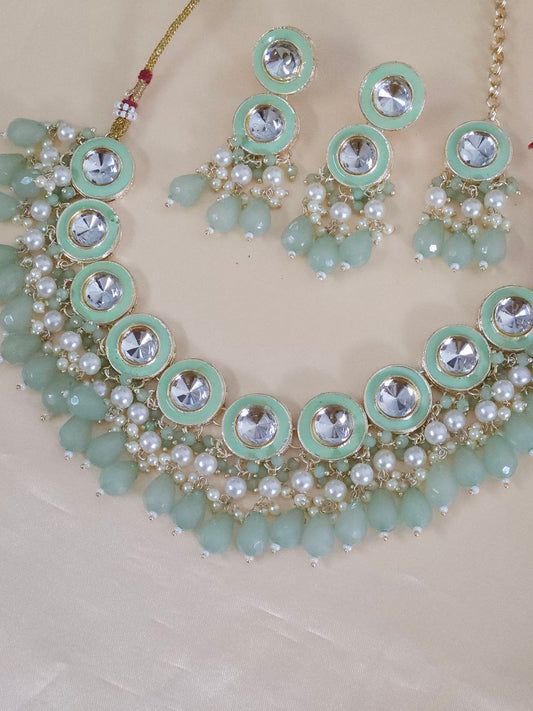 Mint Green Pearl Beads Necklace