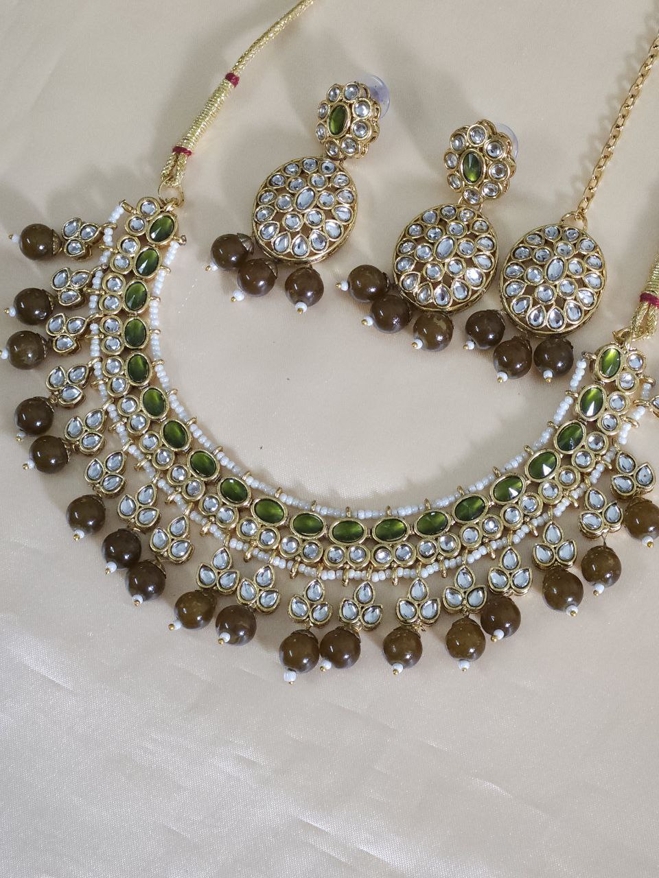 Mehendi Green Beads Kundan Necklace