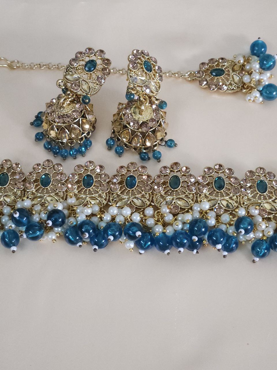 Sea Green Beads Pearl Choker Necklace