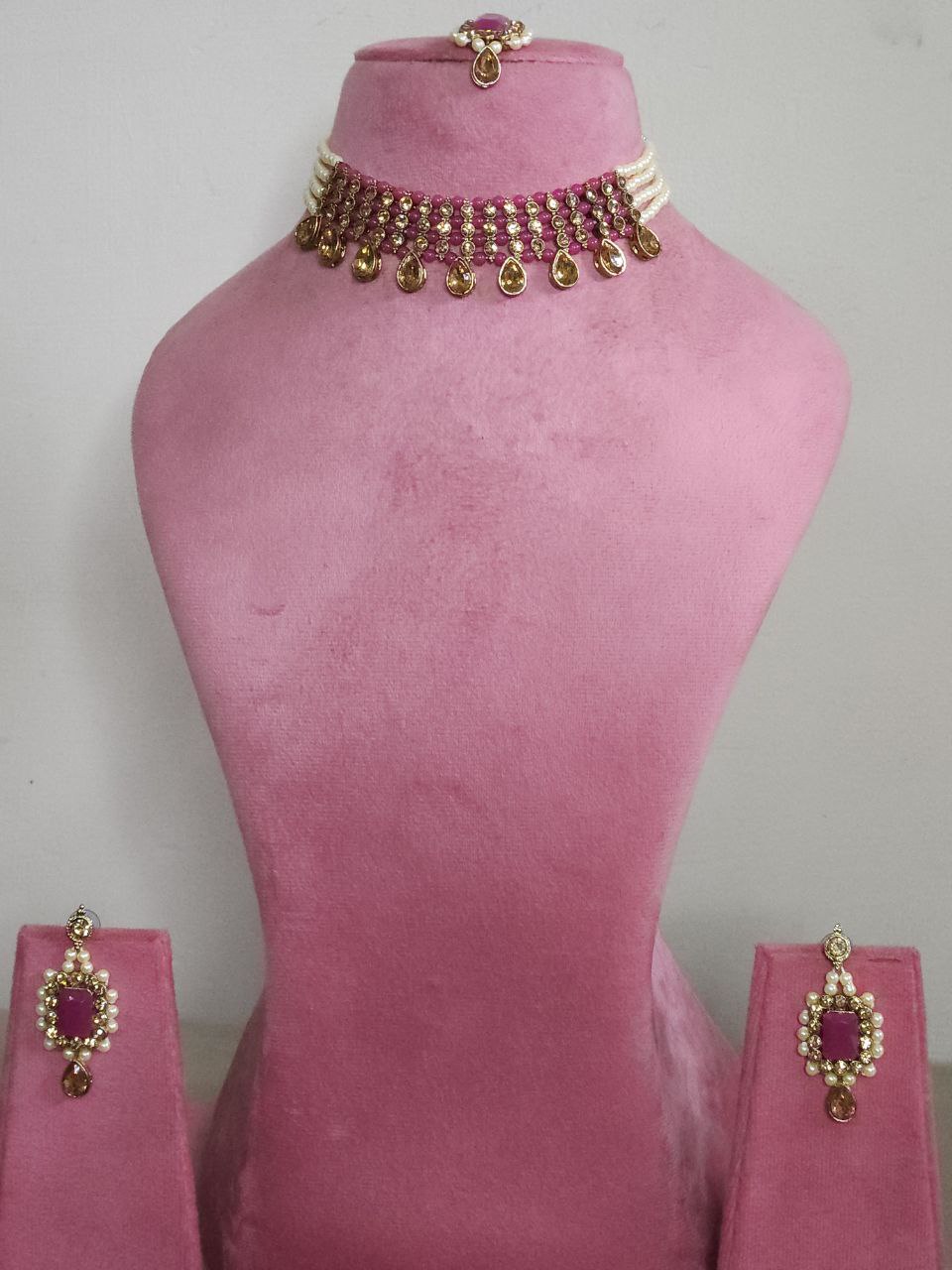 Magenta Pearl Necklace