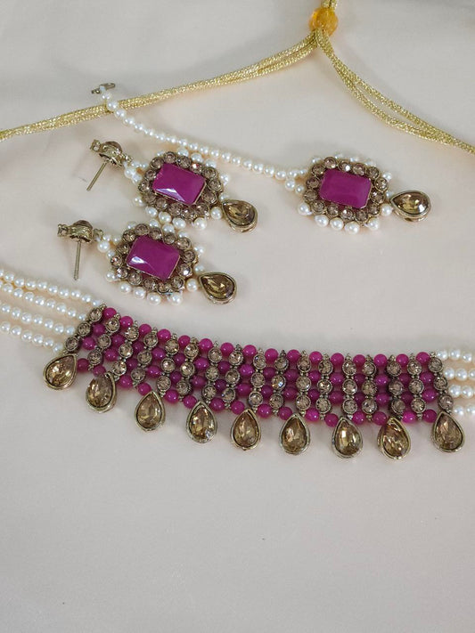 Magenta Pearl Necklace