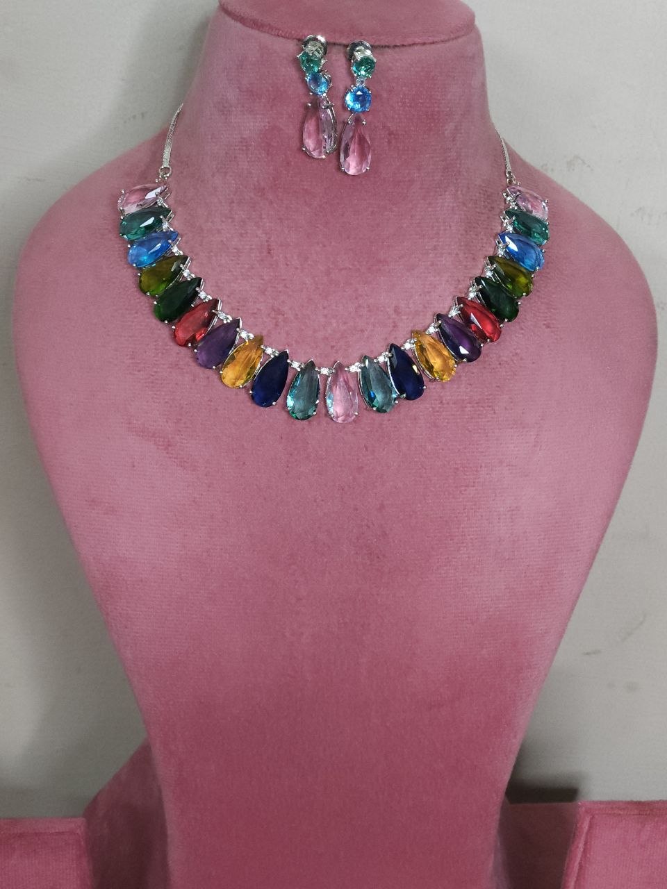 Celebrity Multicolor Luxe Navratan Drops AD Necklace [Premium]