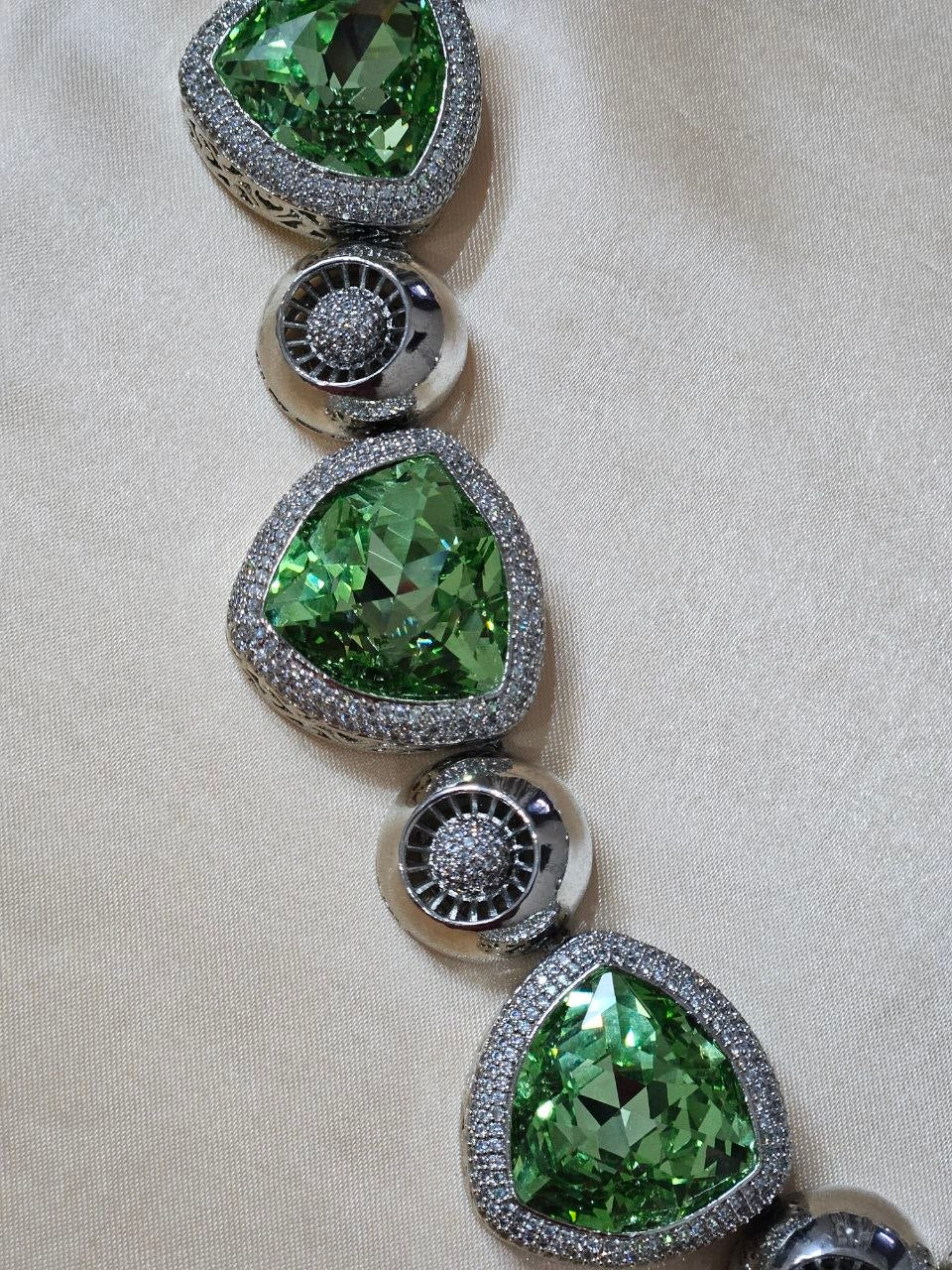 Celebrity Green Swarovski AD Necklace [Premium]