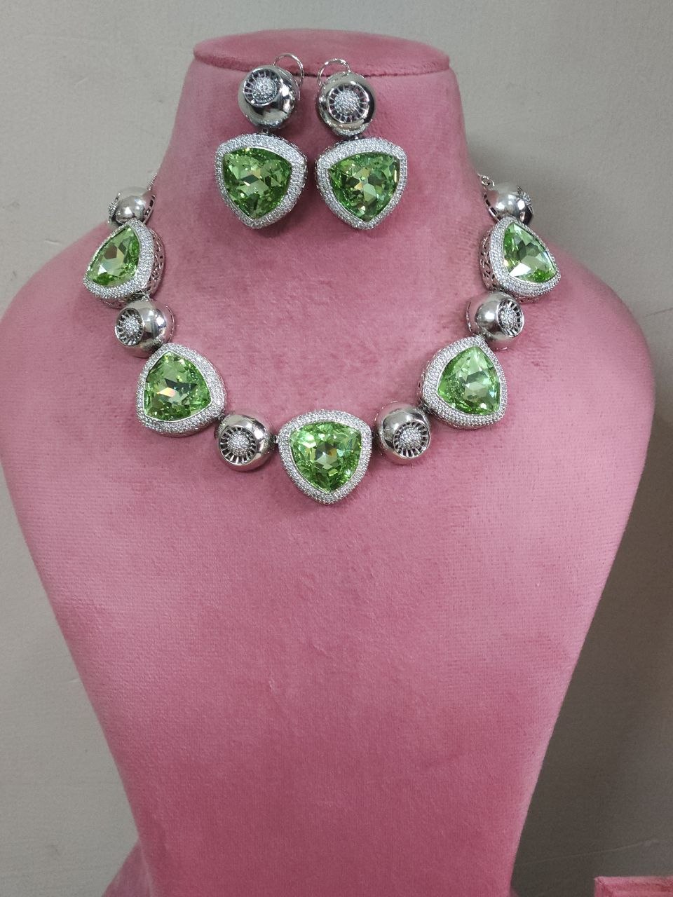 Celebrity Green Swarovski AD Necklace [Premium]