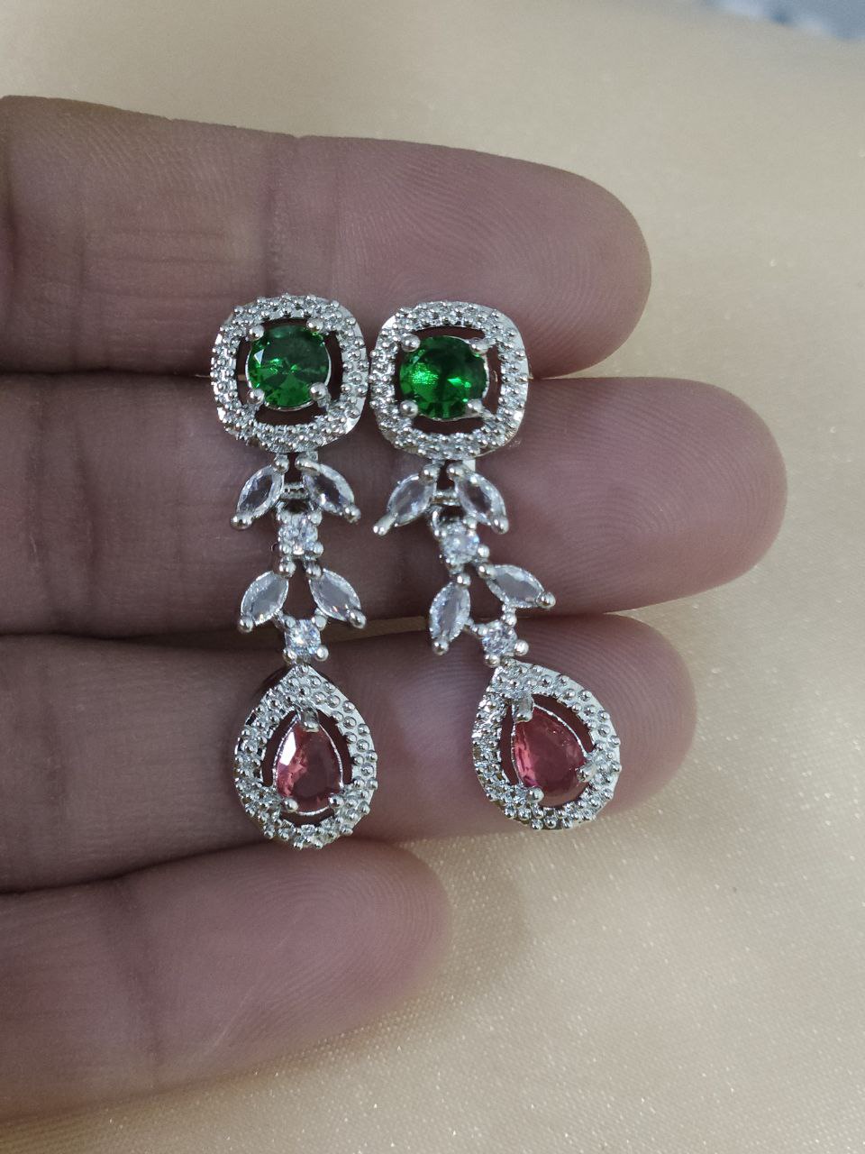 Multicolor Shiney AD Necklace