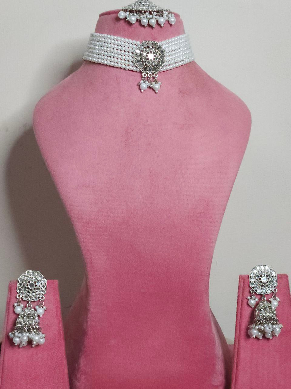 White Pearl Choker Necklace