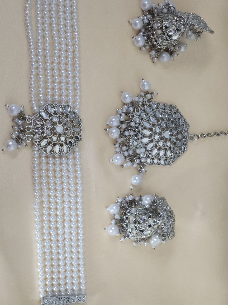 White Pearl Choker Necklace