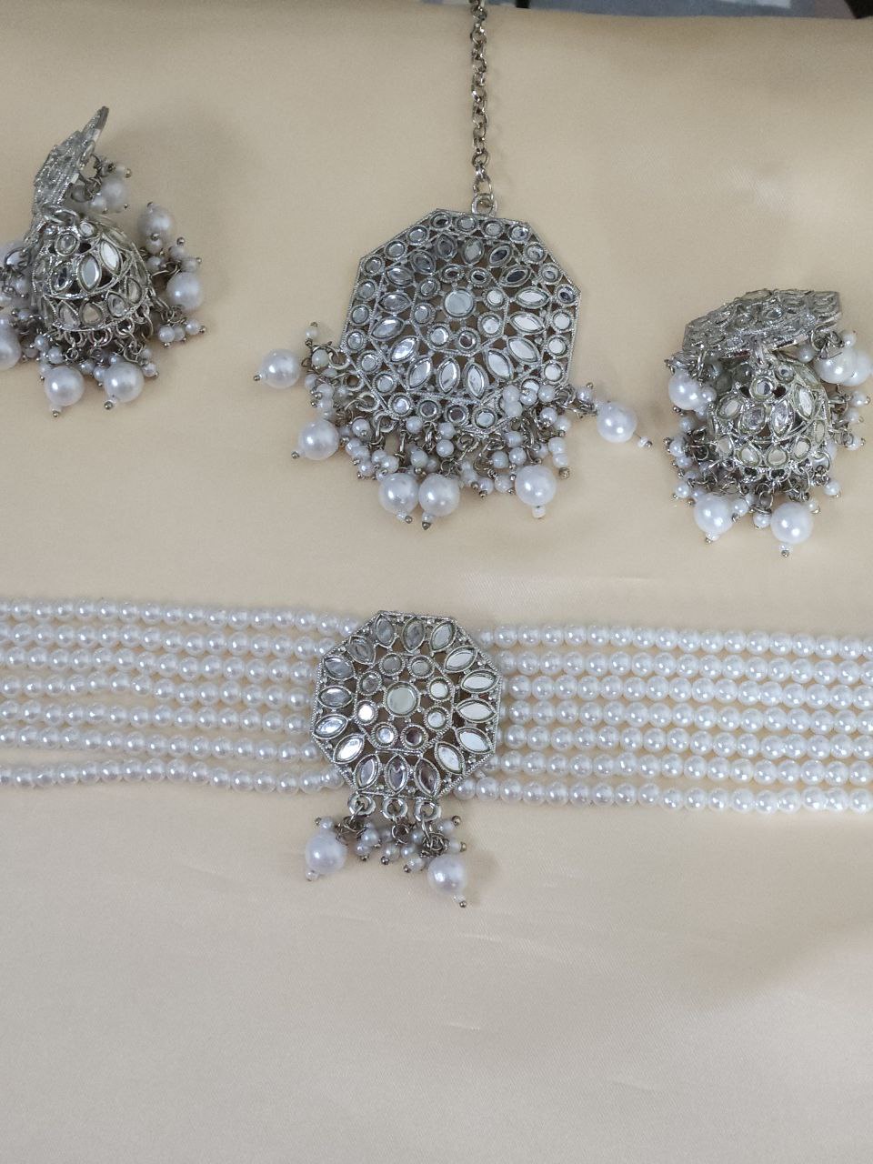 White Pearl Choker Necklace