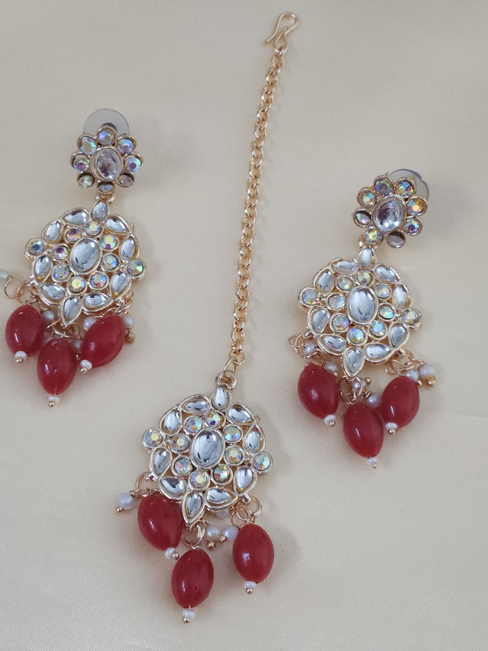 Red Multicolor Glitter Choker Necklace